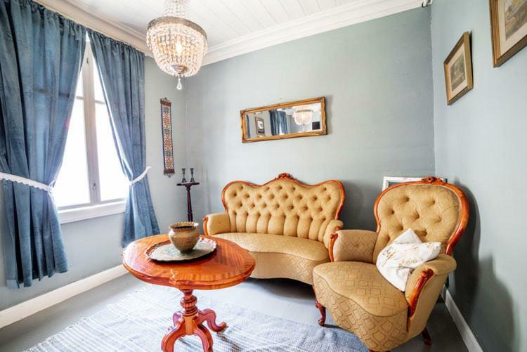 Laerdalsoren Motor Guesthouse Lærdalsøyri Εξωτερικό φωτογραφία