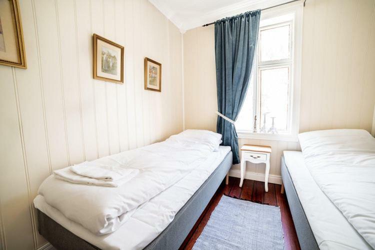 Laerdalsoren Motor Guesthouse Lærdalsøyri Εξωτερικό φωτογραφία
